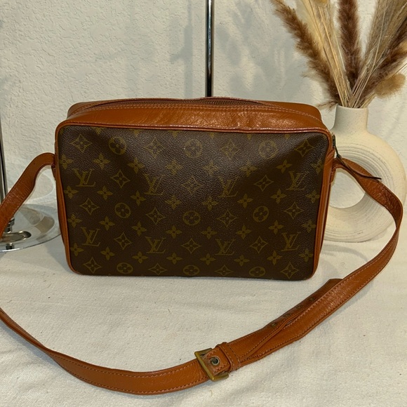 Louis Vuitton Monogram Sack Bandouliere M51364 Bag Shoulder Men Women - Picture 1 of 12